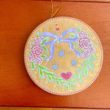 Valentine's Hand-Painted Ornament – Gold 1