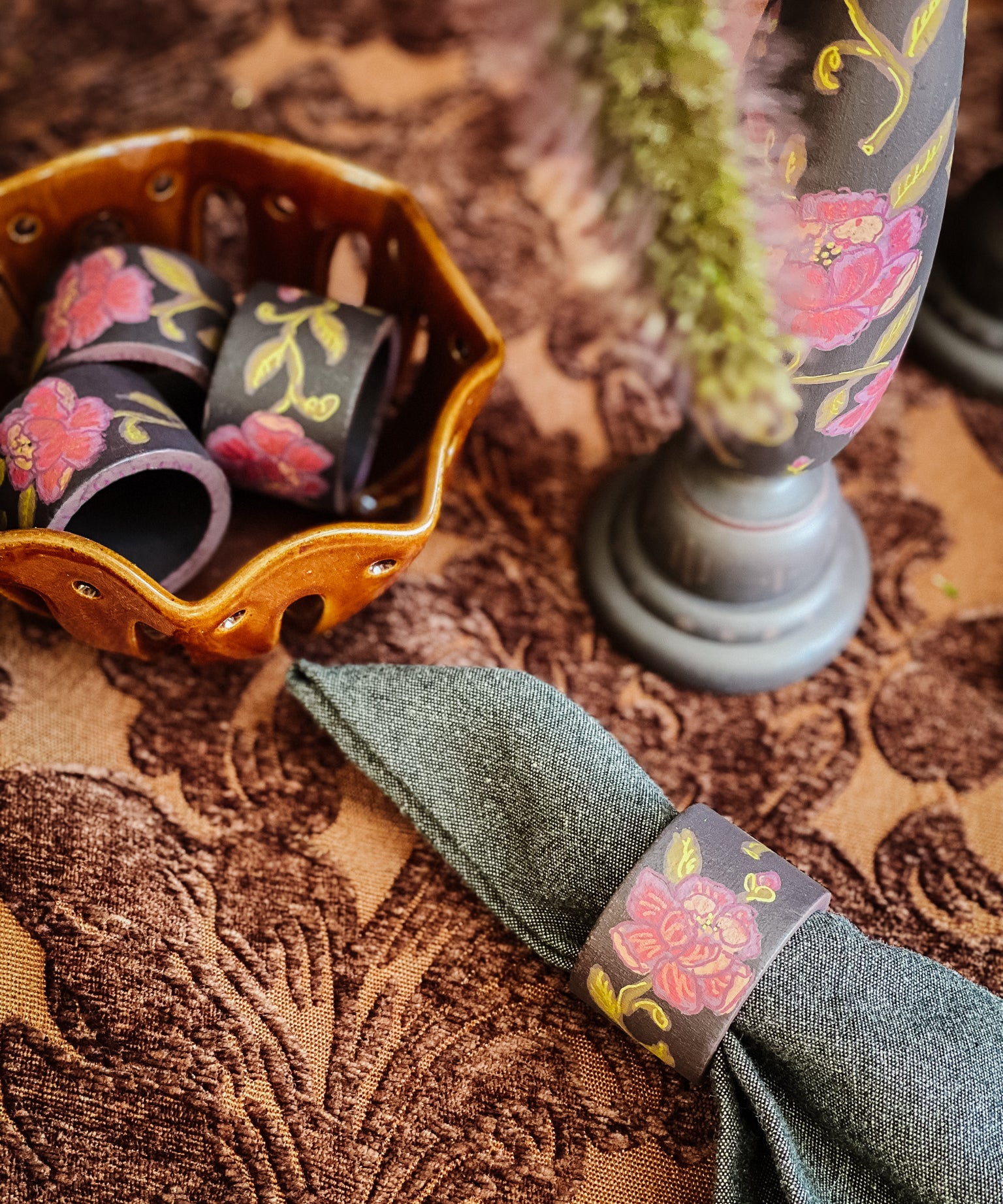 Napkin Ring Set - Hand Painted Vintage Roses