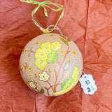 Ball Ornament Gold Yellow Floral Fan (1/1)