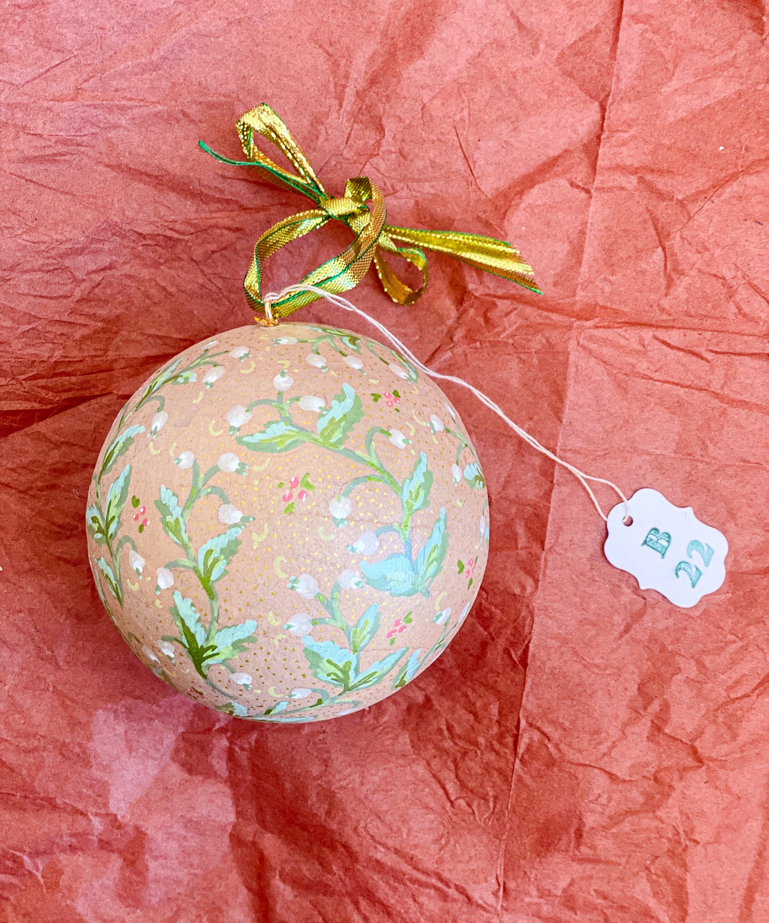 Ball Ornament Gold Snowberry (1/2)