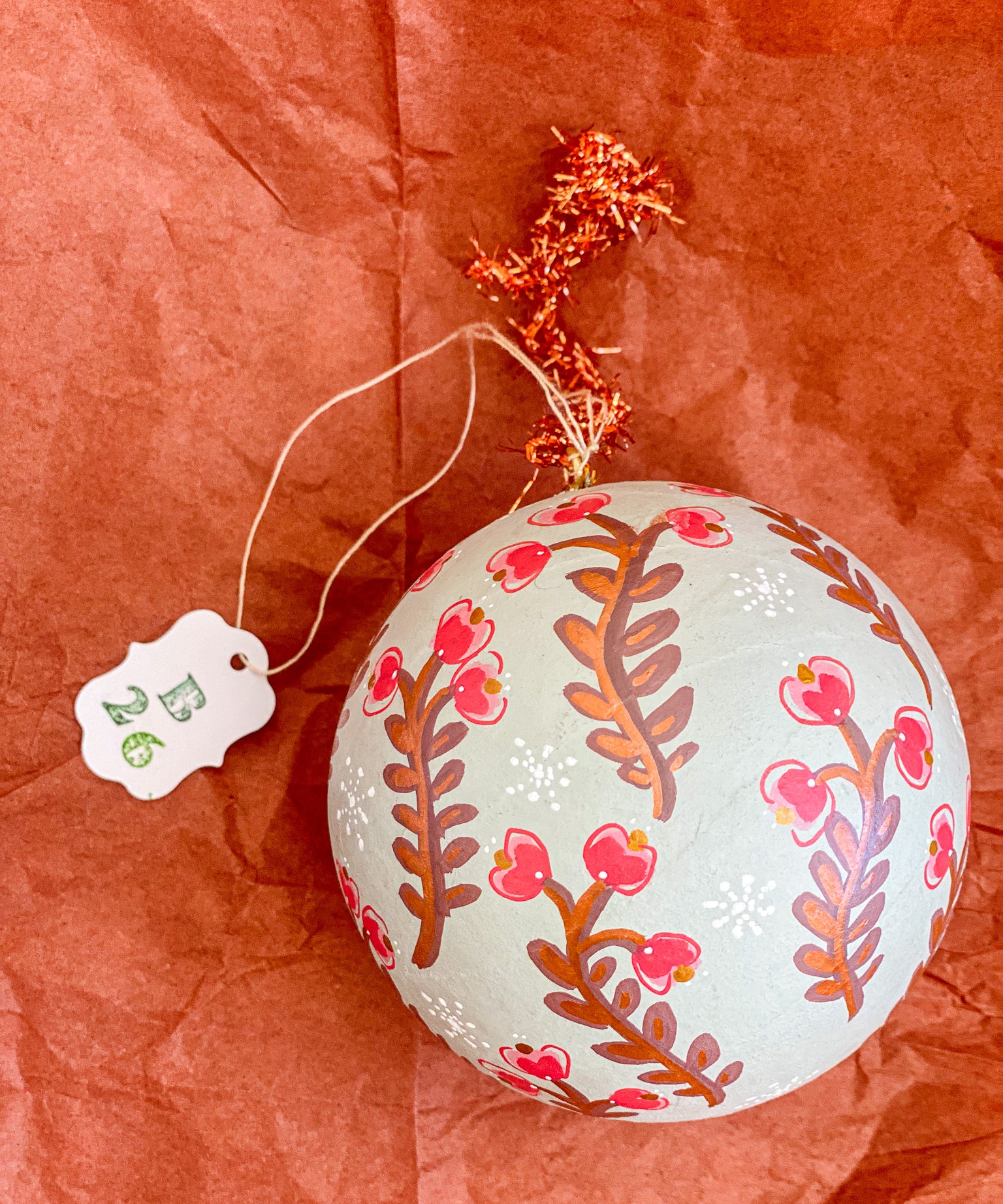 Ball Ornament Mint Cocoa Berry (1/2)