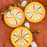 Circle Ornament Carnivaliday Candy (1/3)