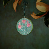 Circle Ornament Green Trumpet Floral (1/1)